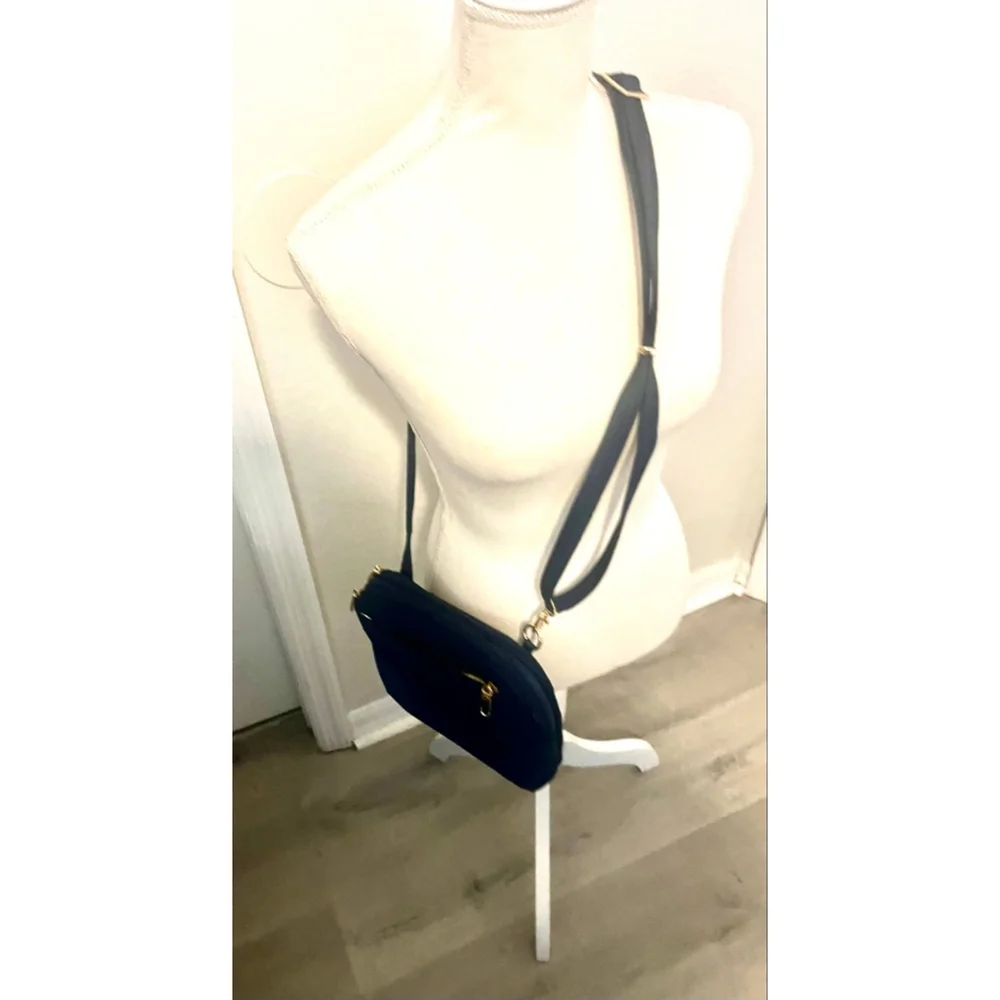 NWOT Travelon Navy Blue Crossbody Messenger Bag Purse - Picture 8 of 11